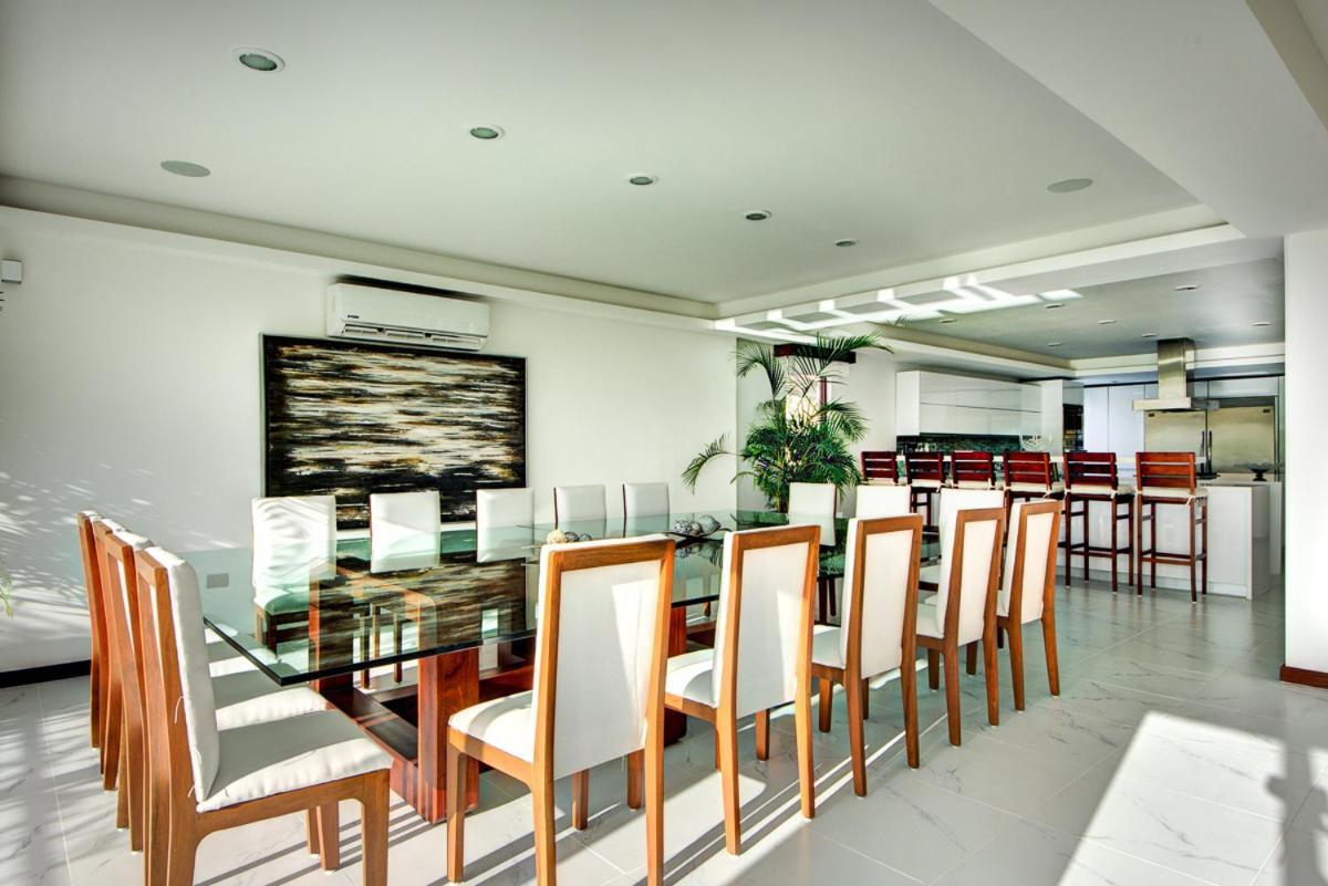 Poblado De Apoyo Diamont Sleeps 22 With Pool&air Con Villa *