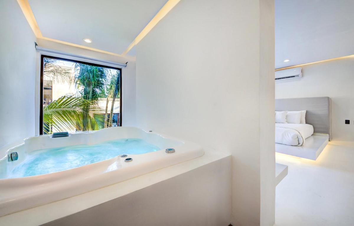 Poblado De Apoyo Diamont Sleeps 22 With Pool&air Con Playa del Carmen